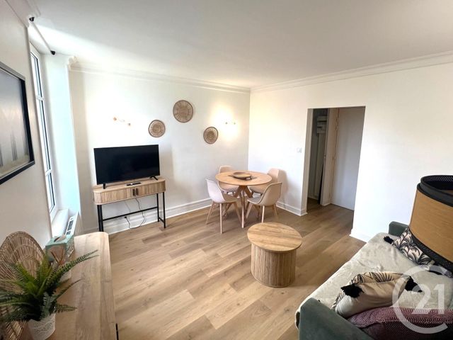 Afficher la photo en grand Appartement T2 à vendre - 2 pièces - 39.47 m2 - DINARD - 35 - BRETAGNE - Century 21 Immécom