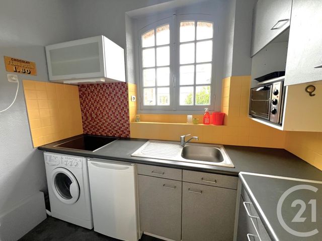 Appartement T2 à vendre - 2 pièces - 32.21 m2 - DINARD - 35 - BRETAGNE - Century 21 Immécom