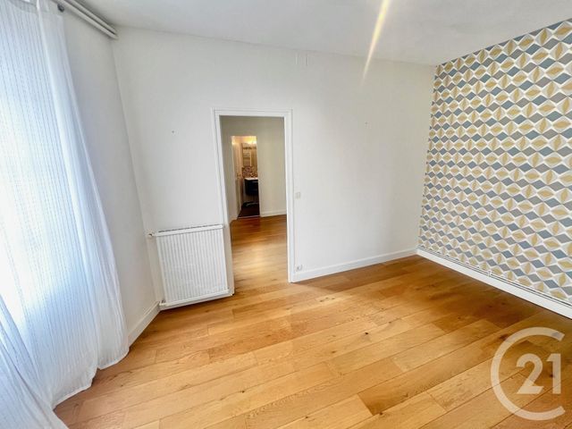 Appartement T2 à vendre - 2 pièces - 32.21 m2 - DINARD - 35 - BRETAGNE - Century 21 Immécom