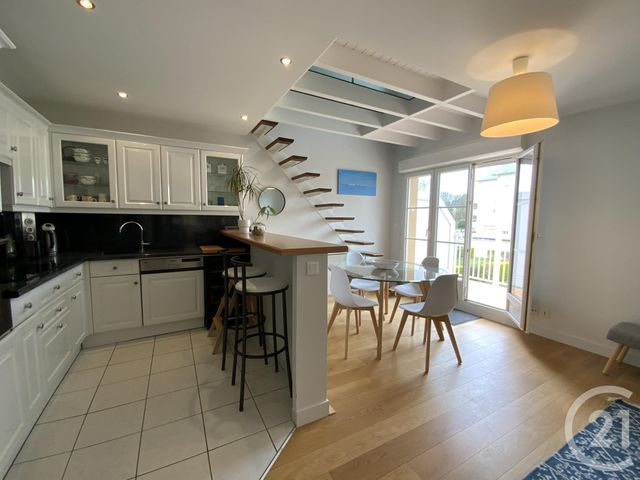 Appartement Duplex à vendre - 3 pièces - 70.0 m2 - DINARD - 35 - BRETAGNE - Century 21 Immécom