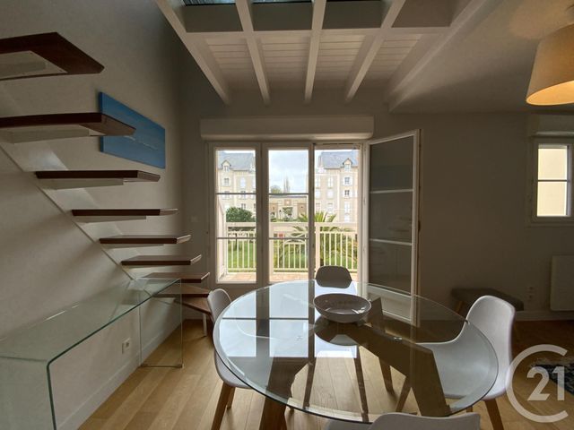 Appartement Duplex à vendre - 3 pièces - 70.0 m2 - DINARD - 35 - BRETAGNE - Century 21 Immécom