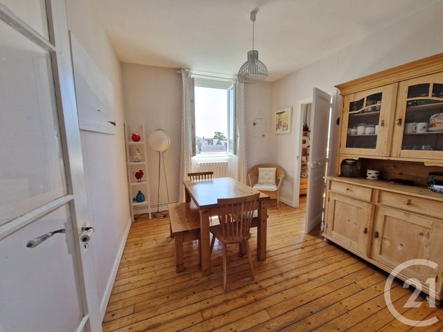 Appartement T4 à vendre - 4 pièces - 65.0 m2 - DINARD - 35 - BRETAGNE - Century 21 Immécom