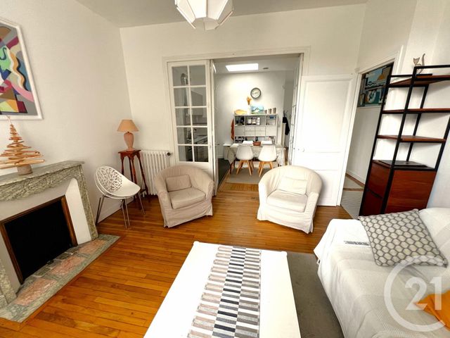 Appartement T3 à vendre - 3 pièces - 64.7 m2 - DINARD - 35 - BRETAGNE - Century 21 Immécom