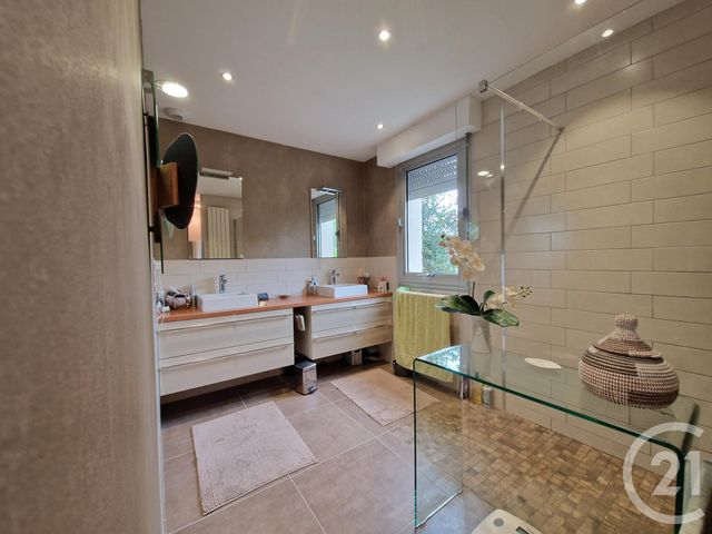 maison à vendre - 7 pièces - 197.0 m2 - PLEURTUIT - 35 - BRETAGNE - Century 21 Immécom