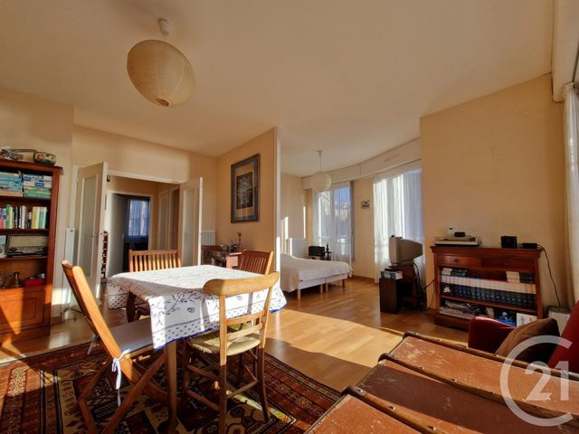 Appartement F2 à vendre - 2 pièces - 56.47 m2 - DINARD - 35 - BRETAGNE - Century 21 Immécom