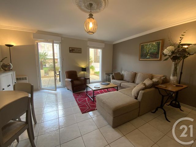 Appartement T3 à vendre - 3 pièces - 60.01 m2 - DINARD - 35 - BRETAGNE - Century 21 Immécom