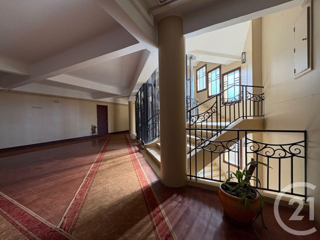 Appartement T1 à louer - 1 pièce - 26.87 m2 - DINARD - 35 - BRETAGNE - Century 21 Immécom