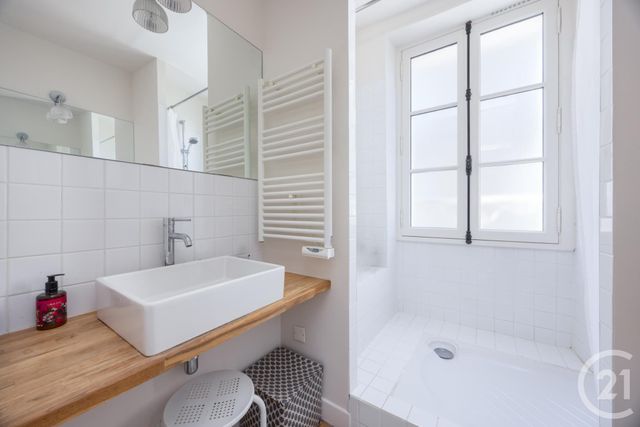 Appartement F3 à vendre - 3 pièces - 67.11 m2 - DINARD - 35 - BRETAGNE - Century 21 Immécom