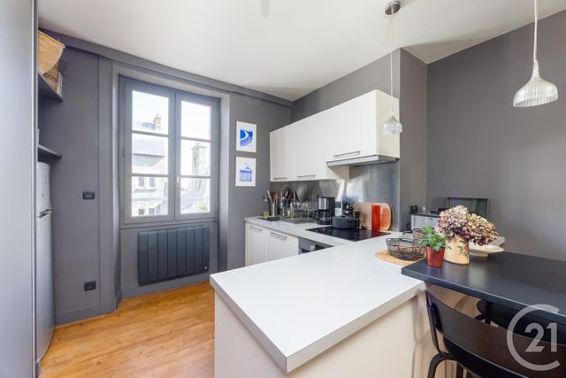 Appartement F3 à vendre - 3 pièces - 67.11 m2 - DINARD - 35 - BRETAGNE - Century 21 Immécom