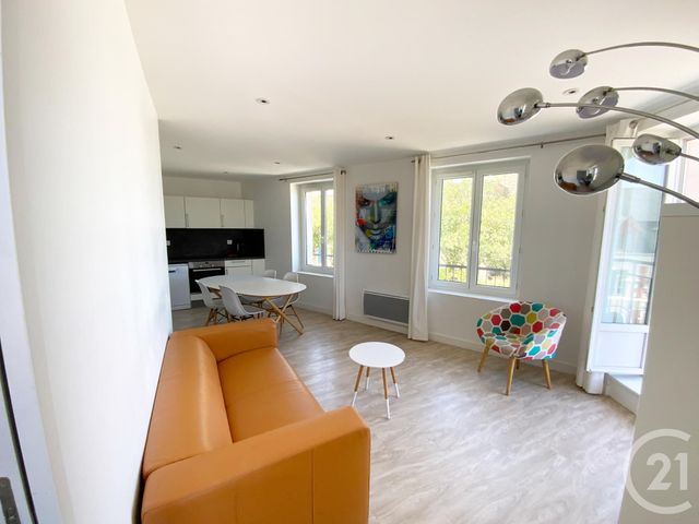 Appartement F5 à vendre - 5 pièces - 88.2 m2 - DINARD - 35 - BRETAGNE - Century 21 Immécom