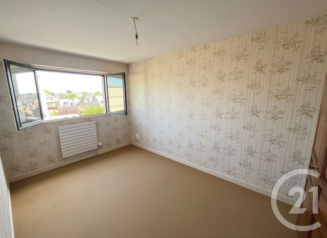 Appartement T3 à vendre - 3 pièces - 68.45 m2 - DINARD - 35 - BRETAGNE - Century 21 Immécom