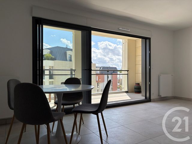 Appartement T3 à louer - 3 pièces - 63.57 m2 - 35 - BRETAGNE - Century 21 Immécom