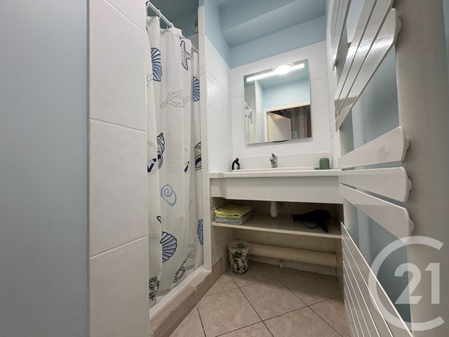 Appartement T2 à louer - 2 pièces - 44.64 m2 - DINARD - 35 - BRETAGNE - Century 21 Immécom