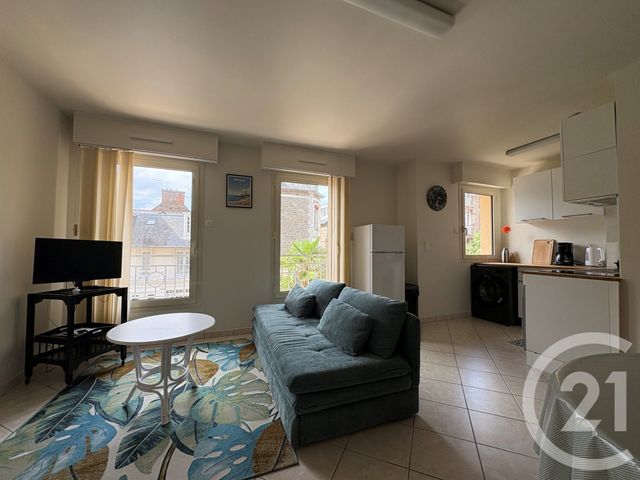 Appartement T2 à louer - 2 pièces - 44.64 m2 - DINARD - 35 - BRETAGNE - Century 21 Immécom