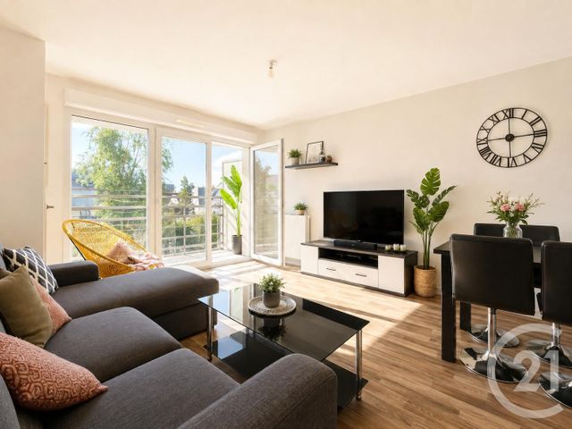 Appartement T2 à vendre - 2 pièces - 41.16 m2 - PLEURTUIT - 35 - BRETAGNE - Century 21 Immécom