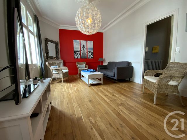 Afficher la photo en grand Appartement F3 à vendre - 3 pièces - 92.43 m2 - DINARD - 35 - BRETAGNE - Century 21 Immécom