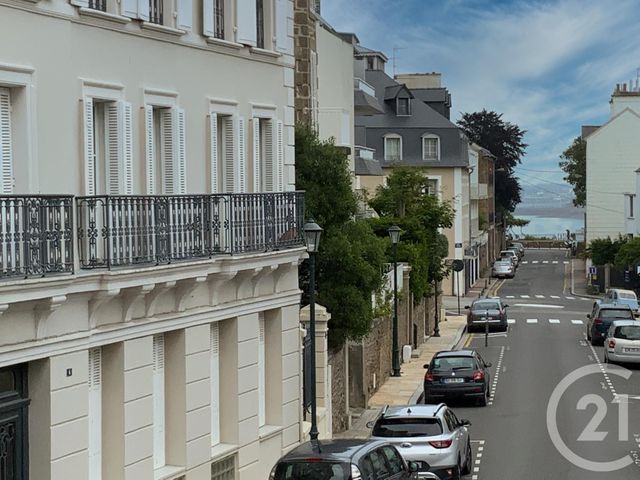 Afficher la photo en grand Appartement F3 à vendre - 3 pièces - 92.43 m2 - DINARD - 35 - BRETAGNE - Century 21 Immécom