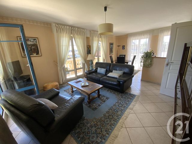 Afficher la photo en grand Appartement F2 à vendre - 2 pièces - 45.99 m2 - DINARD - 35 - BRETAGNE - Century 21 Immécom