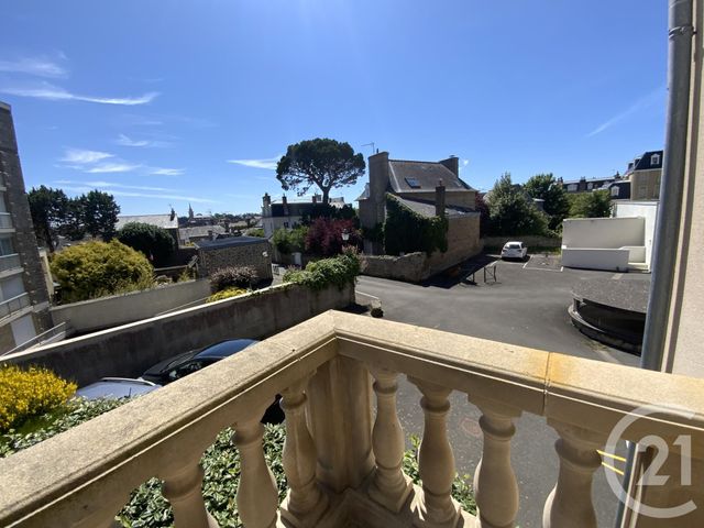 Afficher la photo en grand Appartement F2 à vendre - 2 pièces - 45.99 m2 - DINARD - 35 - BRETAGNE - Century 21 Immécom
