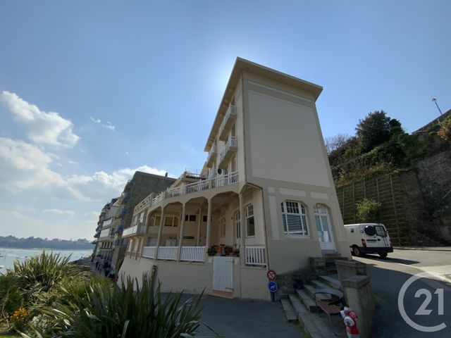 Appartement F6 à vendre - 6 pièces - 142.19 m2 - DINARD - 35 - BRETAGNE - Century 21 Immécom Appartement F6 à vendre - 6 pièces - 142.19 m2 - DINARD - 35 - BRETAGNE - Century 21 Immécom