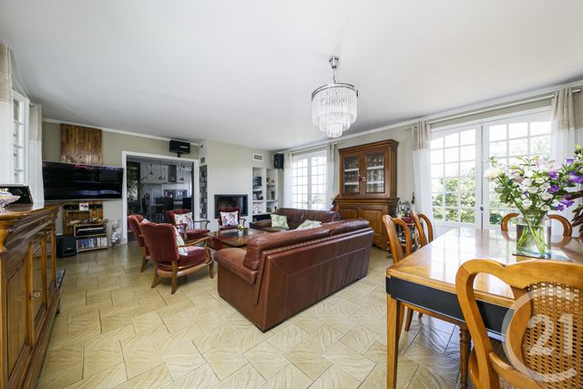 Afficher la photo en grand maison à vendre - 6 pièces - 175.34 m2 - DINARD - 35 - BRETAGNE - Century 21 Immécom