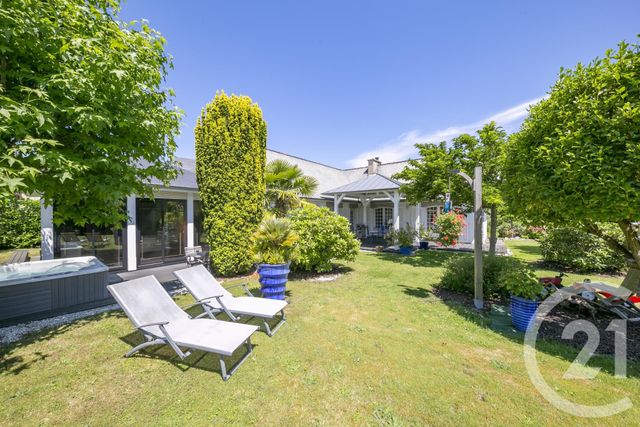 Afficher la photo en grand maison à vendre - 6 pièces - 175.34 m2 - DINARD - 35 - BRETAGNE - Century 21 Immécom