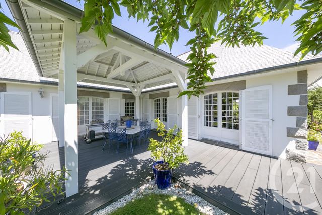 Afficher la photo en grand maison à vendre - 6 pièces - 175.34 m2 - DINARD - 35 - BRETAGNE - Century 21 Immécom