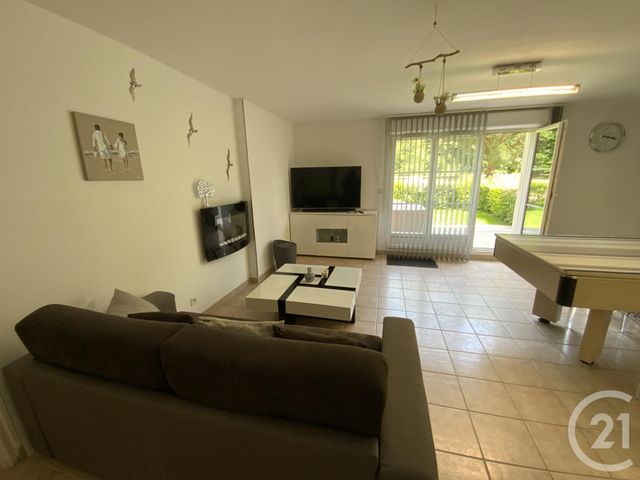 Afficher la photo en grand Appartement T3 à vendre - 3 pièces - 58.77 m2 - DINARD - 35 - BRETAGNE - Century 21 Immécom