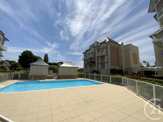 Afficher la photo en grand Appartement T3 à vendre - 3 pièces - 58.77 m2 - DINARD - 35 - BRETAGNE - Century 21 Immécom
