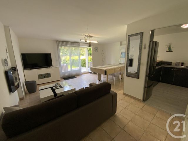 Afficher la photo en grand Appartement T3 à vendre - 3 pièces - 58.77 m2 - DINARD - 35 - BRETAGNE - Century 21 Immécom
