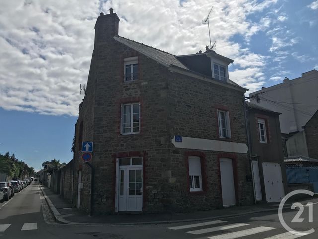 Afficher la photo en grand immeuble à vendre - 159.77 m2 - DINARD - 35 - BRETAGNE - Century 21 Immécom