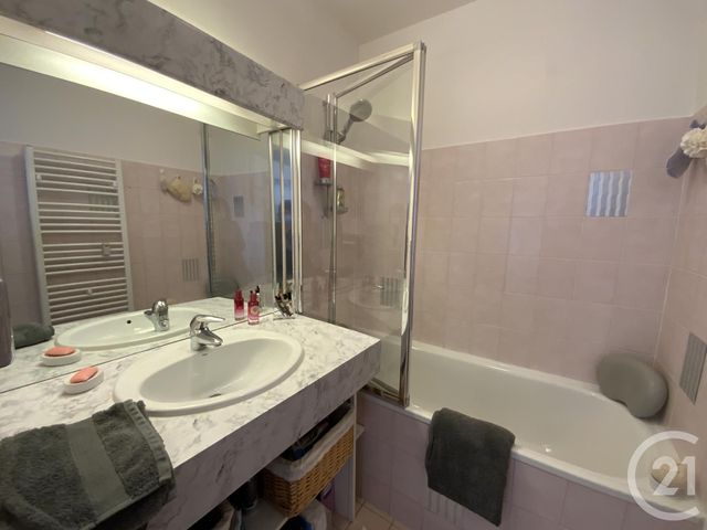 Afficher la photo en grand Appartement F1 à vendre - 1 pièce - 34.82 m2 - LA RICHARDAIS - 35 - BRETAGNE - Century 21 Immécom