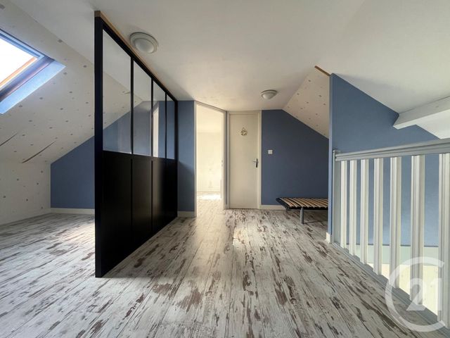 Appartement T4 à vendre - 4 pièces - 56.9 m2 - DINARD - 35 - BRETAGNE - Century 21 Immécom